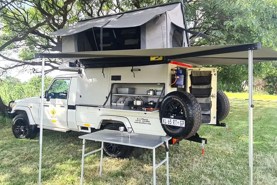 Toyota Landcruiser Camper (2 pax)