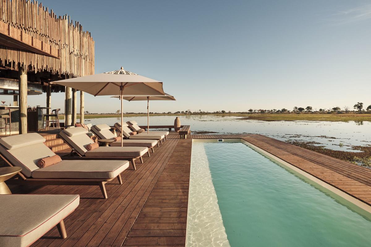 Luxury Okavango Delta & Livingstone
